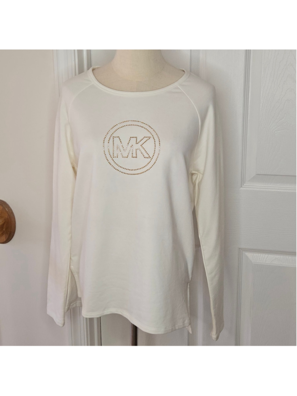 Michael Kors Cream Ivory Gold Studded MK Logo Long Sleeve T-Shirt Top Sz M (NWT)